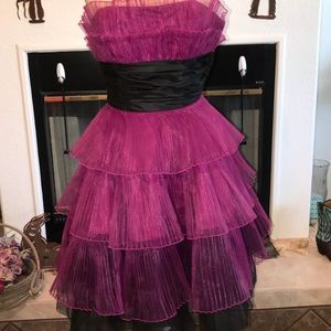 Betsey Johnson tulle party dress! Size 4.